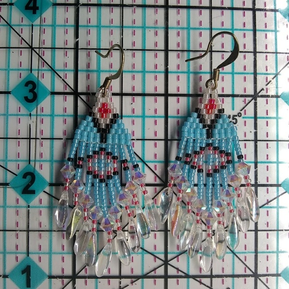 🔥SOLD🔥 at Comanche Pow Wow Handmade Swarovski Turquoise Pink Earrings - Picture 5 of 7